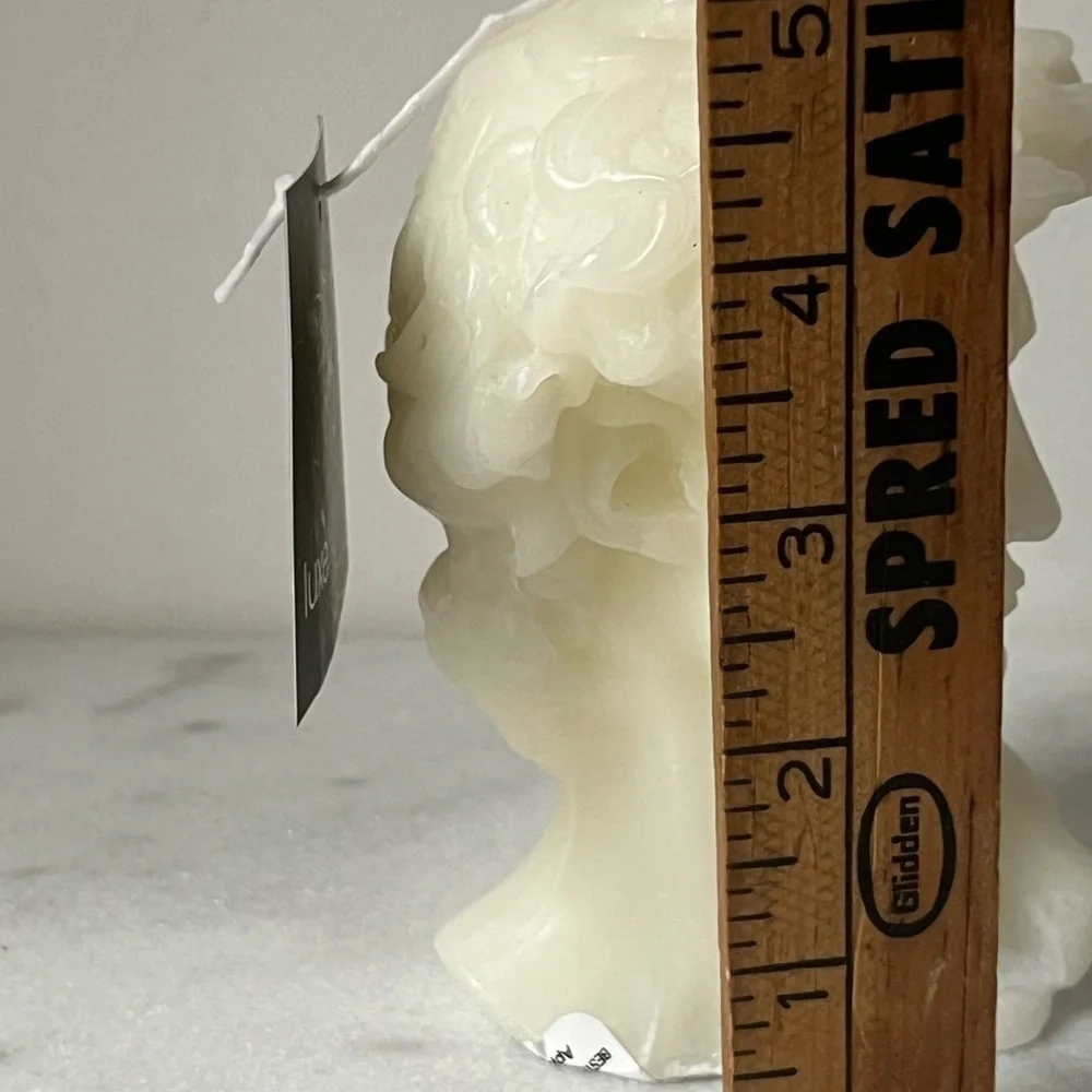 David bust candle 5.12 in.